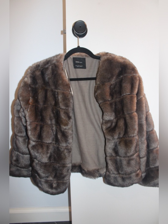 Zara Jackets & Blazers - Zara Knit Chocolate Brown Faux Fur Patchwork Jacket - Size Small